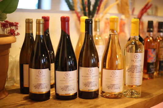 Les quatre vins orange géorgiens du domaine Ikalto, vinifiés en qvevri